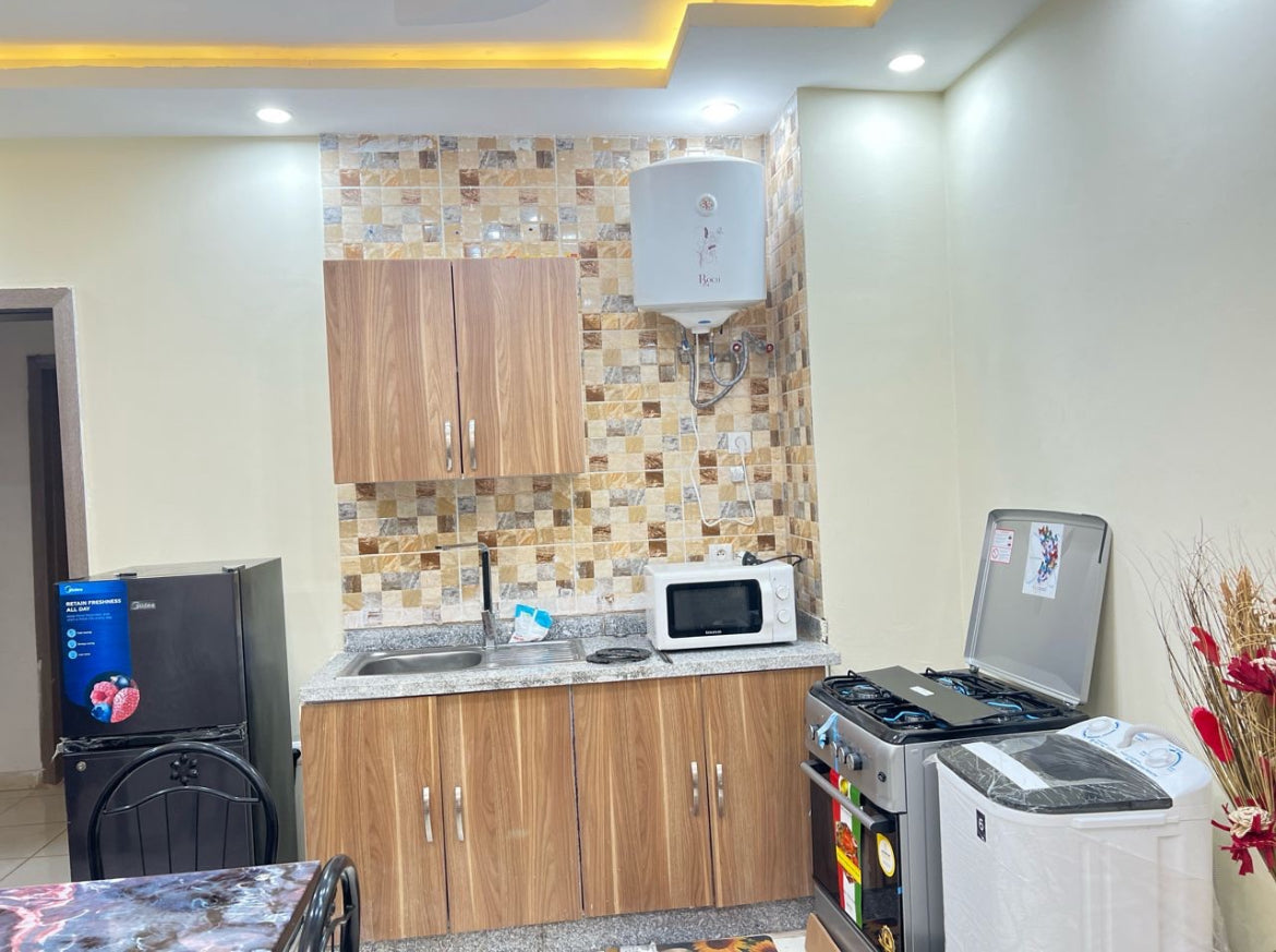 1 Chambre + Salon
