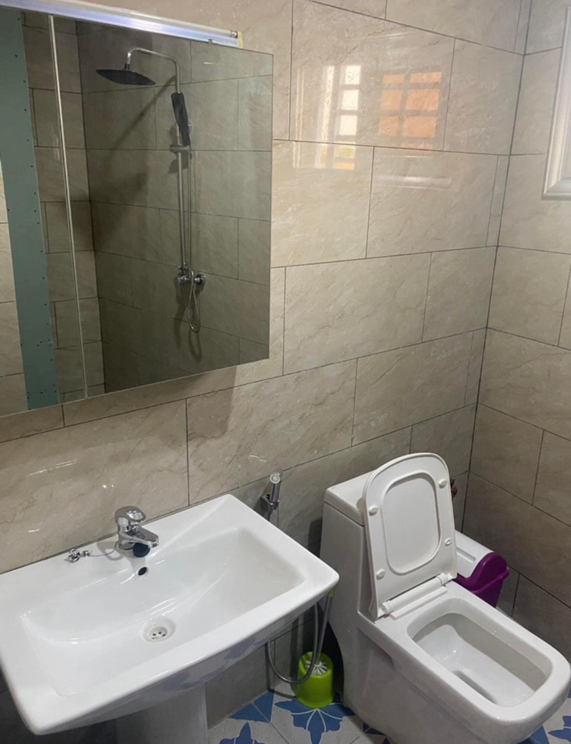 3 chambres, 2 Salles de bain, 2 Balcons