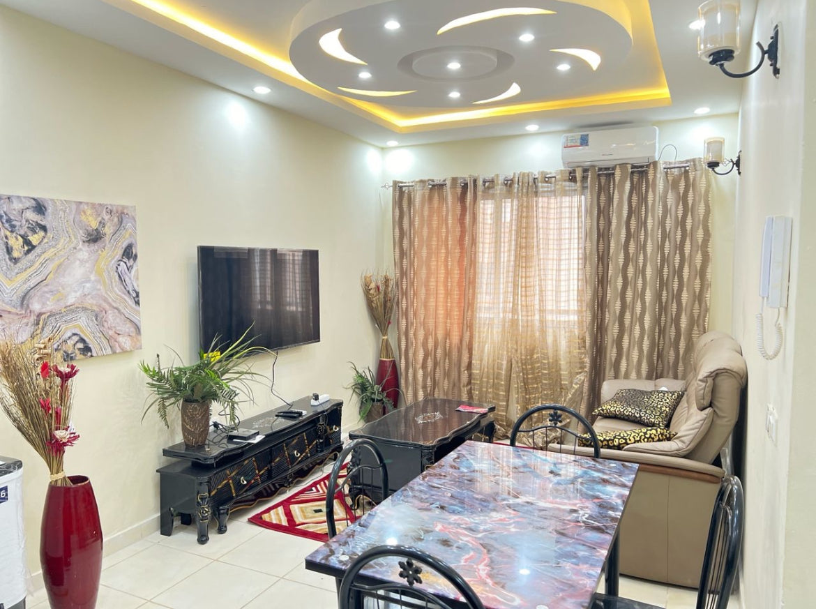 1 Chambre + Salon