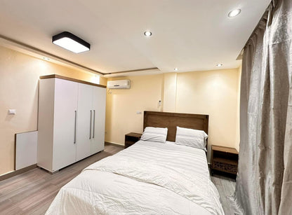 2 Chambres, 1 salle de bain, cuisine ouverte