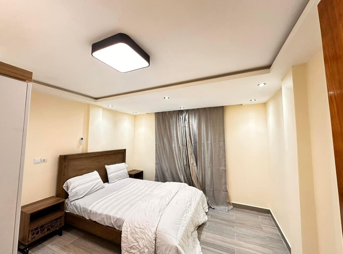2 Chambres, 1 salle de bain, cuisine ouverte