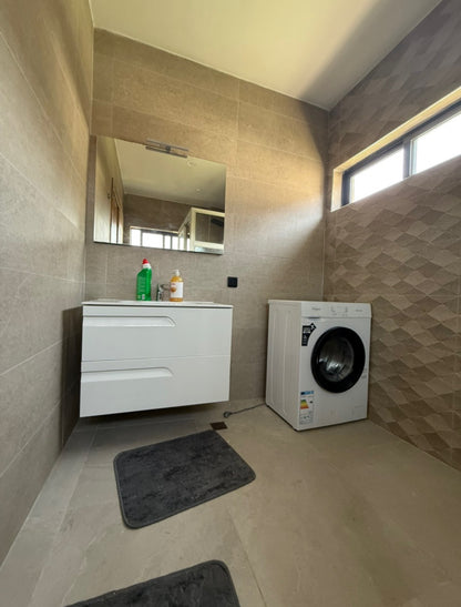1 Chambre + Salon