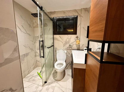2 Chambres, 1 salle de bain, cuisine ouverte